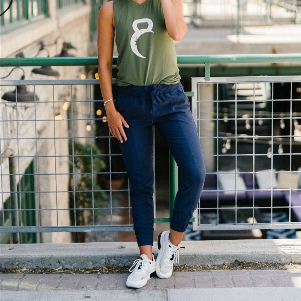 Zyia Navy Perfection Jogger (M)